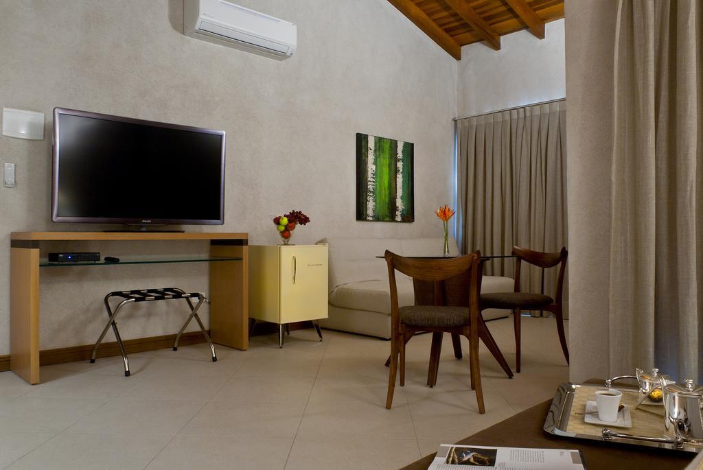 Abayomi Hotel Ilhabela Bilik gambar